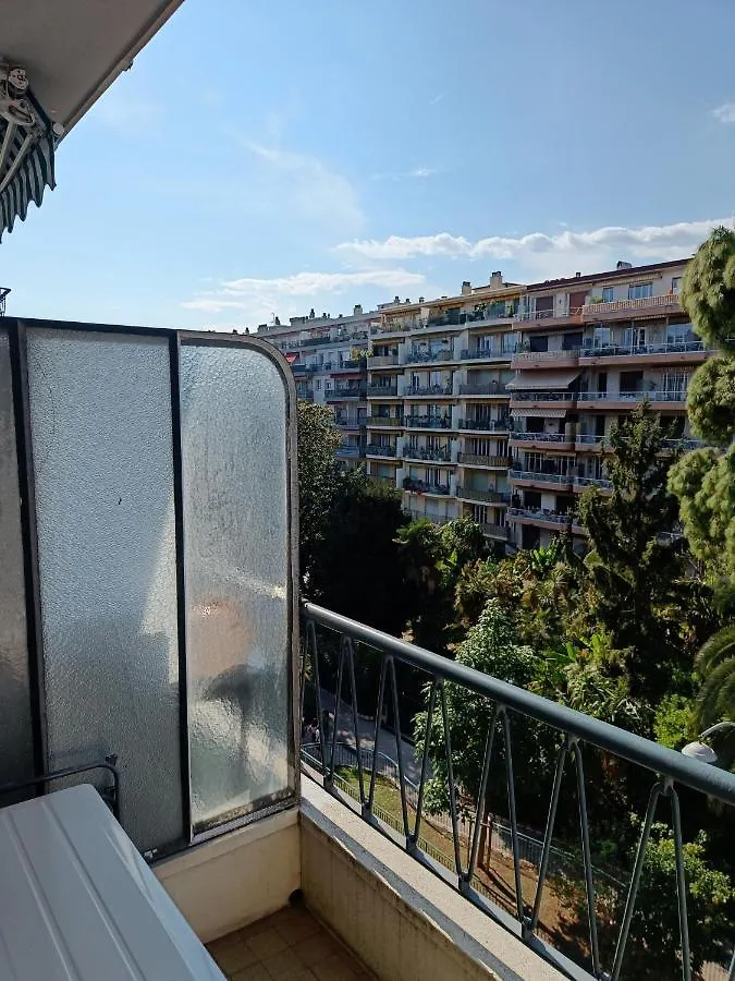 Bel Appartement Climatise Nice