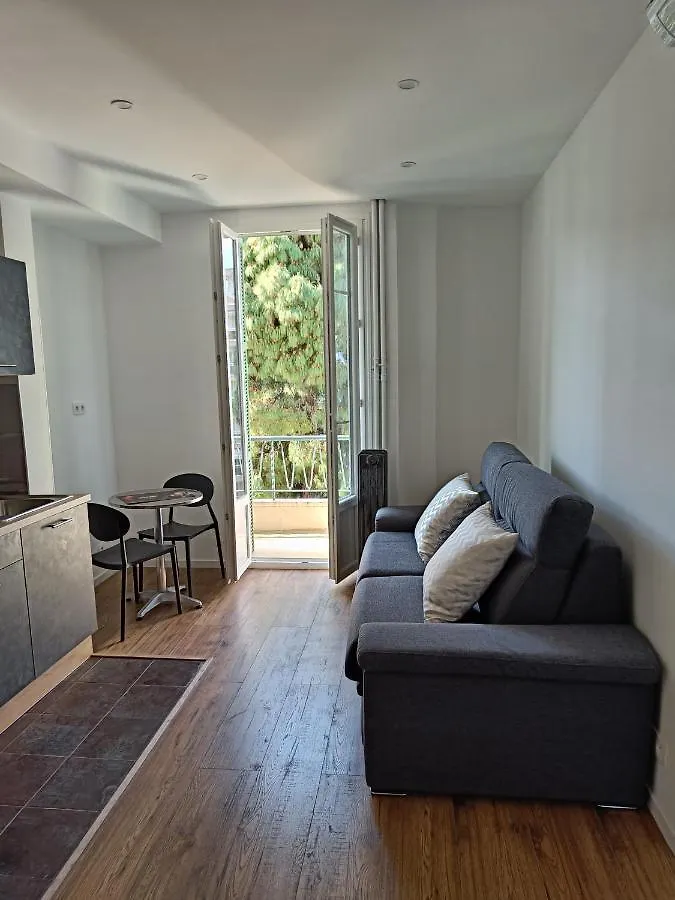 Bel Appartement Climatise Nice 0*,  Frankrijk